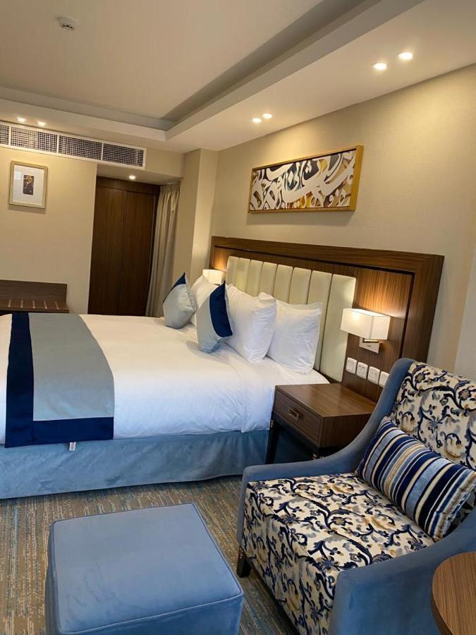 Braiden Hotel Jubail Екстер'єр фото