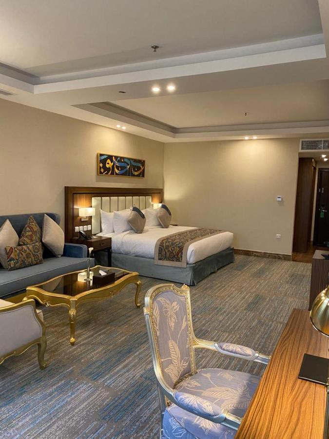 Braiden Hotel Jubail Екстер'єр фото
