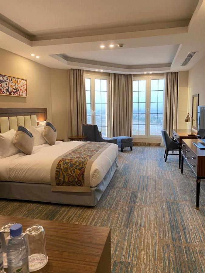 Braiden Hotel Jubail Екстер'єр фото
