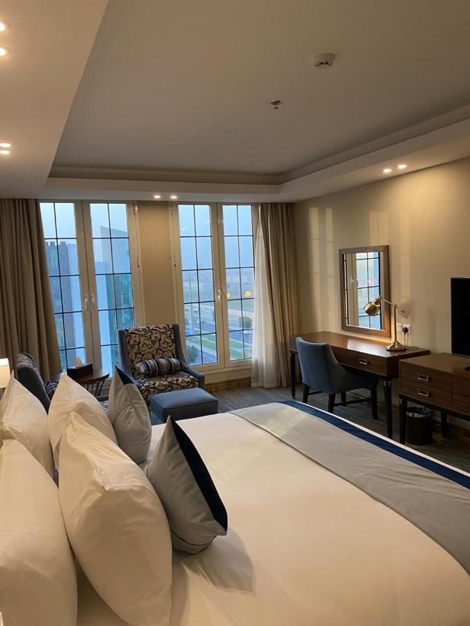 Braiden Hotel Jubail Екстер'єр фото