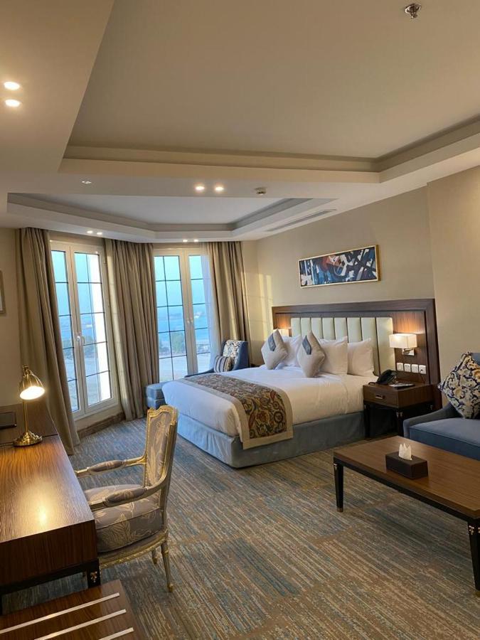 Braiden Hotel Jubail Екстер'єр фото
