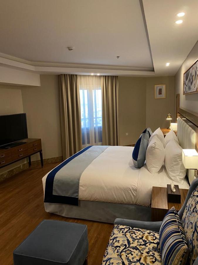 Braiden Hotel Jubail Екстер'єр фото